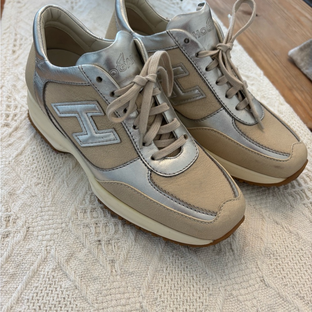 Hogan Cream and Silver Casual Sneakers
